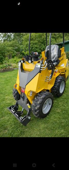 NOWA Miniładowarka KRÜGER XKL 480Z | 950 kg | 28 funkcji | 2