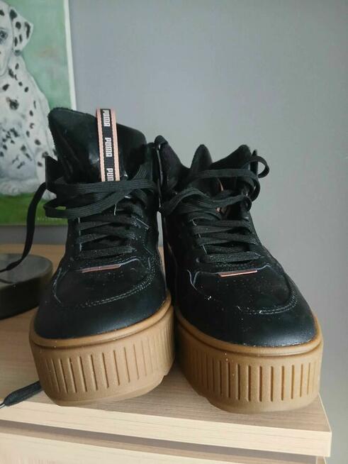 Puma Karmen Rebelle Mid WTR z brązową, platformową podeszwa