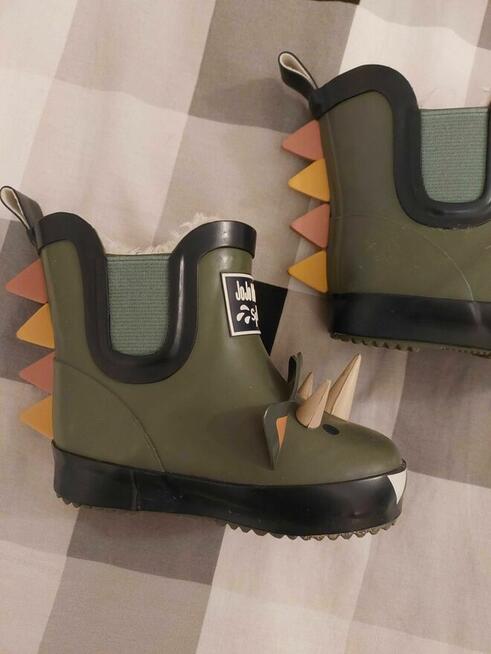 Buty roz. ok.21, długość podeszwy 15cm