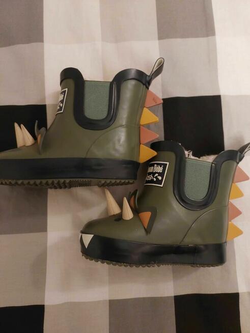 Buty roz. ok.21, długość podeszwy 15cm