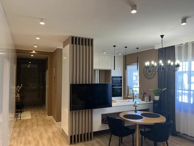 3 pokoje | 64 m² | DUŻY TARAS 14 m² | 2 OSTATNIE PIĘTRO | GA