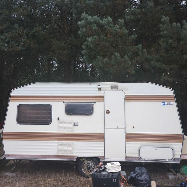 Przyczepa campingowa stacjonarna