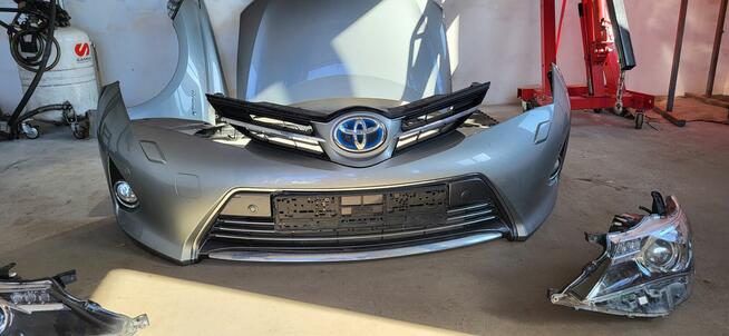 Sprzedam komplet przod toyota auris 2 hybryda