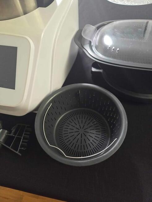 Silvercrest Lidlomix Robot kuchenny+ zestaw do szatkowania.