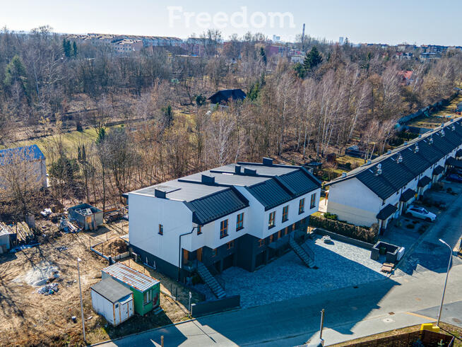 Apartament z garażem