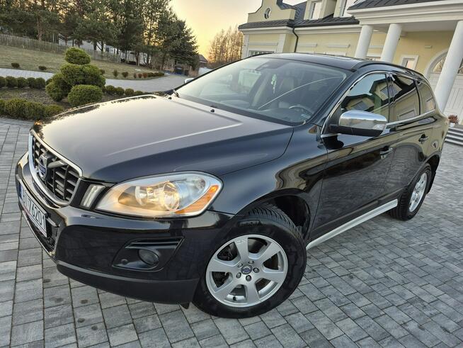 Volvo XC 60 2.4 dizel 5 cilindry automat skóra nawigacja