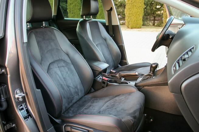 FR 184KM Matrixy Rada Manetki System Pasa Seat Sound Navi Poł Skóry