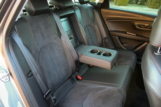 FR 184KM Matrixy Rada Manetki System Pasa Seat Sound Navi Poł Skóry