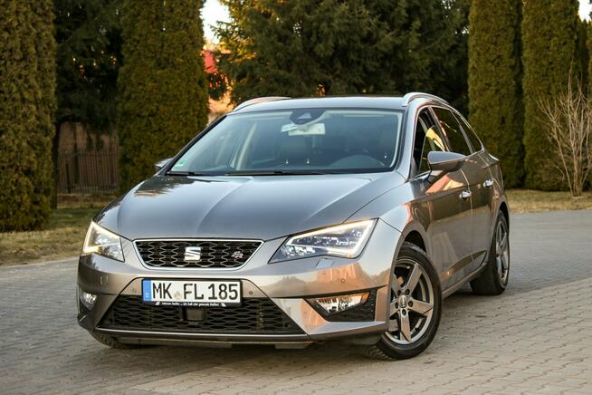 FR 184KM Matrixy Rada Manetki System Pasa Seat Sound Navi Poł Skóry