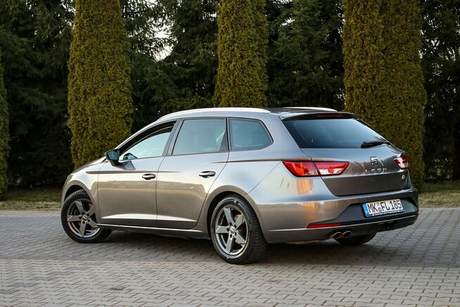 FR 184KM Matrixy Rada Manetki System Pasa Seat Sound Navi Poł Skóry