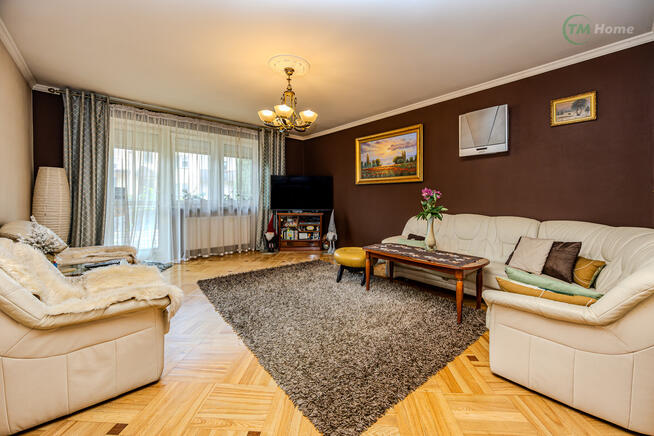 Targówek, dom mieszkalny, usługowy lub inwestycja.