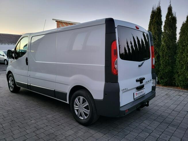 Opel Vivaro ** LONG ** 2,0 dci **
