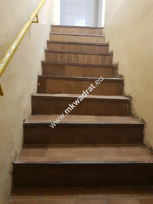 LOKAL PRZY PKP MILANÓWEK