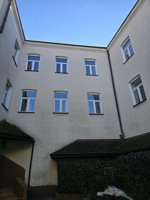 Lokal usługowo-biurowy w ścisłym centrum Kielc