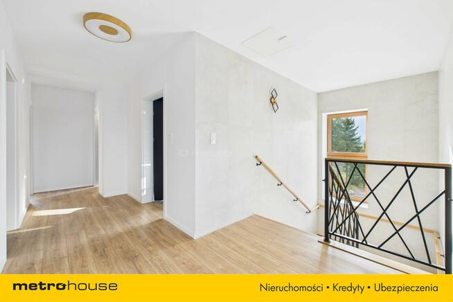 Dom przy Bażantowie z dużą działką i widokiem