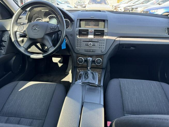 Mercedes C 180 T Kompressor BlueEfficiency Automatik "Elegance"