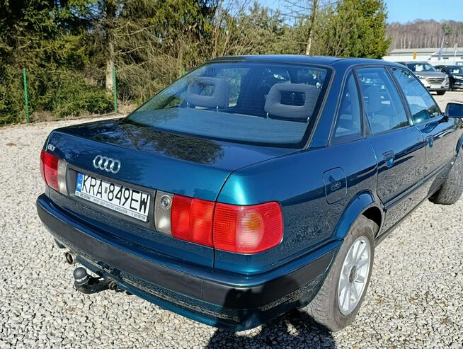 Audi 80 Zadbany bez korozji ,bezwypadkowy