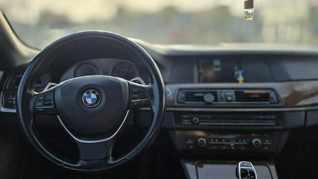 BMW 520 automat zarejestrowana super stan navi wymieniony rozrząd