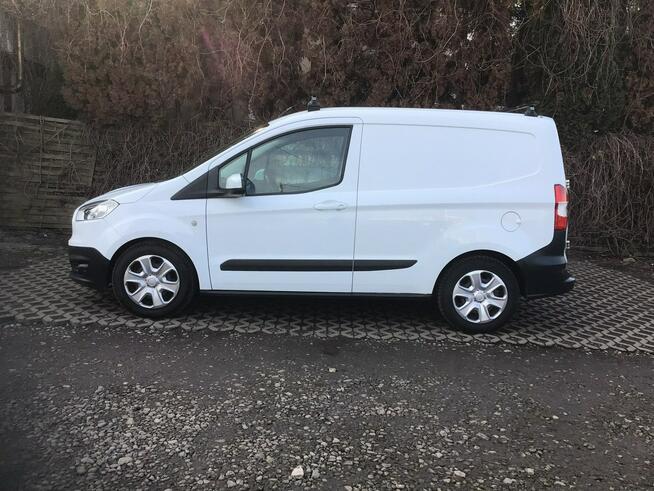Ford Transit Courier Salon Polska