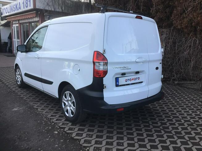 Ford Transit Courier Salon Polska