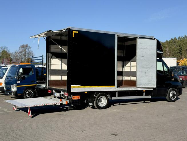 Iveco Daily 35C13 Hi-Matic Do 3,5tony Kontener 8-Palet Winda Drzwi Boczne Super Stan