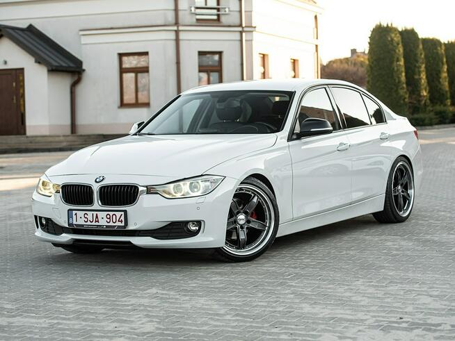 BMW 320 2.0d 143KM ! Manual ! Bi-Xenon LED Navi ! NOWY ROZRZĄD !