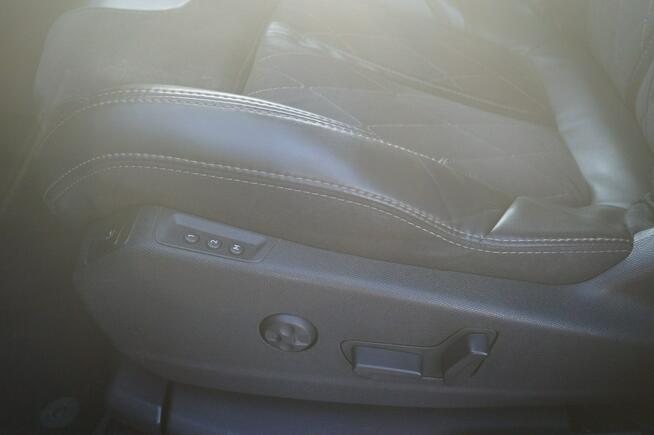 Peugeot 5008 GT- LINE 2,0 180 KM PANORAMA AUTOMAT PÓŁ SKÓRA KAMERY NAVI 7 FOTELI