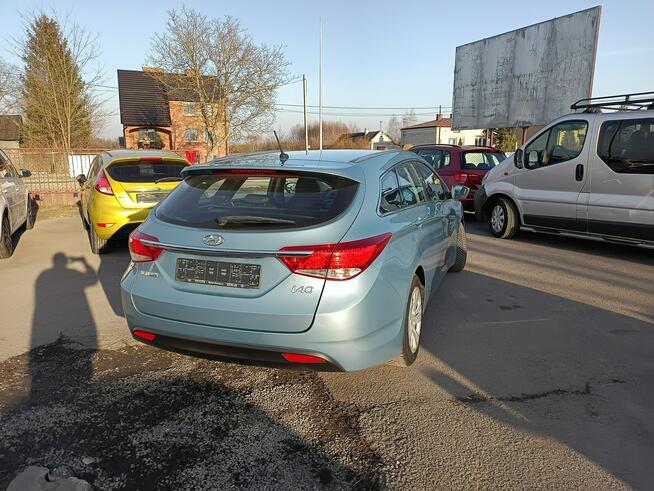 Śliczny Hyundai i40 Fajna wersja