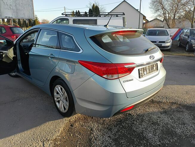 Śliczny Hyundai i40 Fajna wersja