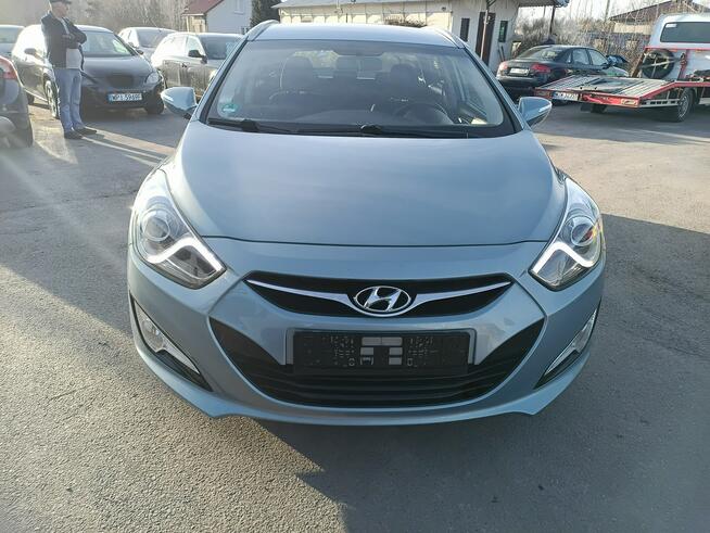 Śliczny Hyundai i40 Fajna wersja