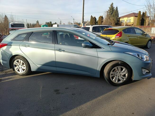 Śliczny Hyundai i40 Fajna wersja