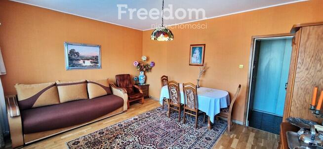 Przestronne M3 na 1 piętrze w centrum Ostrowca Św.