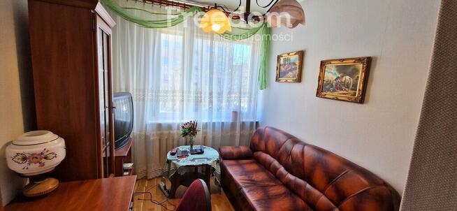 Przestronne M3 na 1 piętrze w centrum Ostrowca Św.