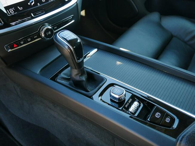 Volvo V60 2.0D3 150KM Eu6 Momentum Pro -Wzorowo zadbany -LED - Kamera -Keyless