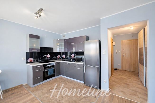 Kawalerka z balkonem tuż przy Parku.