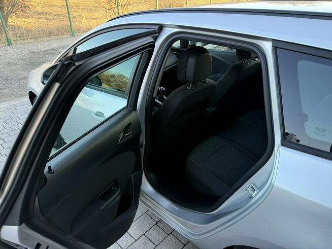 Opel Astra 1.6 diesel, uszkodzony silnik, dokumentacja przebiegu