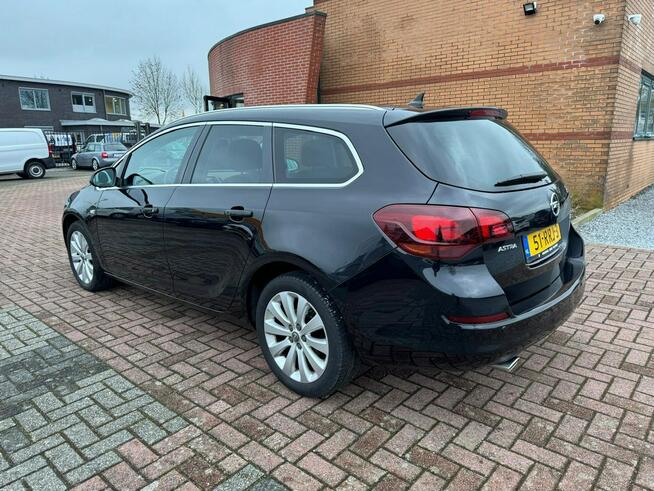 Opel Astra J 1.4T 2011r Automat Nawigacja Półskóra Ruda Cosmo Alufelgi