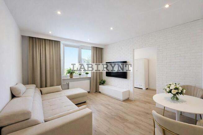 Atrakcyjne M-3 Sobieskiego, 2. piętro, duża loggia