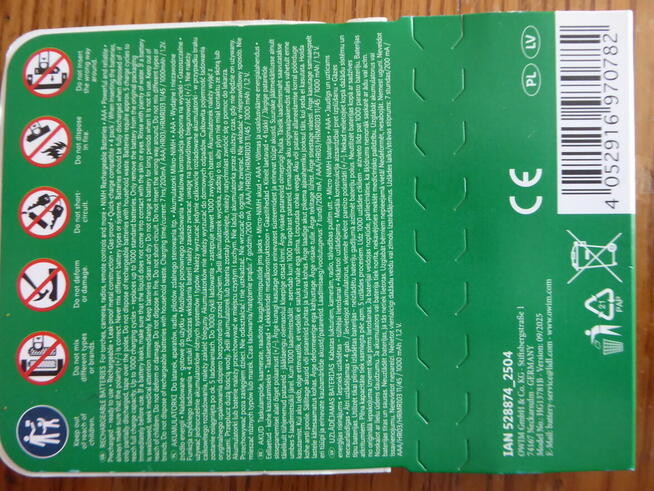 Nieużywany zestaw 4 akumulatorków NI-MH 1,2V/1000mAh TRONIC