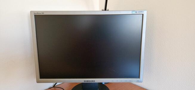 Sprzedam komputer stacjonarny