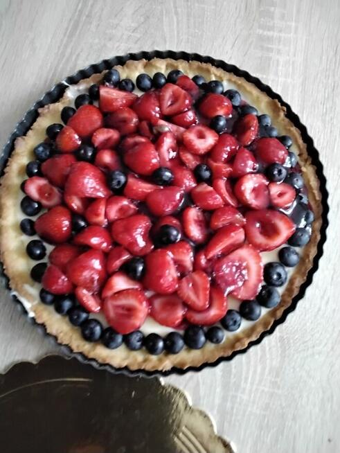 szukam pracy w turystyce , gastronomii z zakwaterowaniem