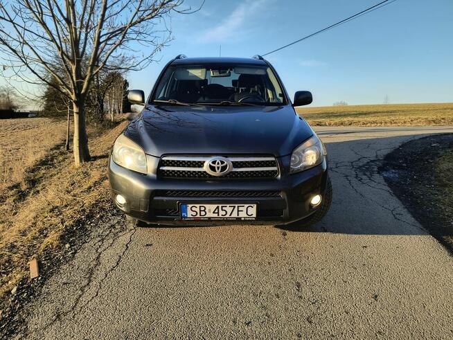 Doinwestowana, krajowa Toyota rav4, 4x4