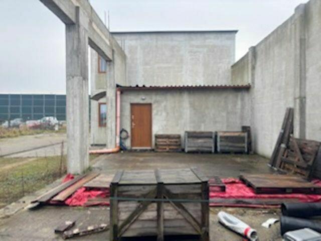 Syndyk sprzeda 1/2 udział - budynek / hala - Tychy