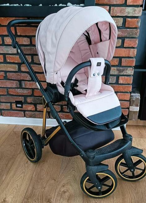 Wózek dziecięcy ADAMEX złoty stelaż, różowa gondola