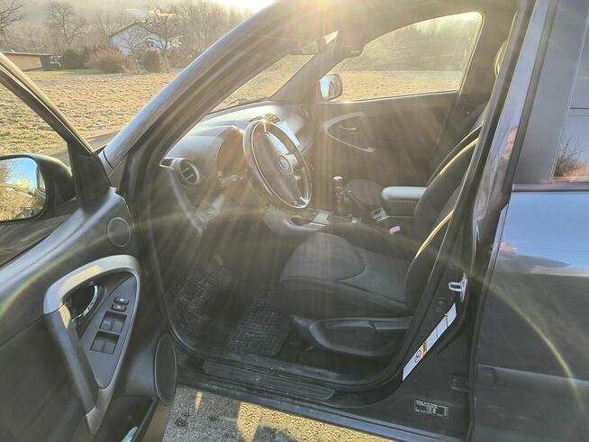 Doinwestowana, krajowa Toyota rav4, 4x4
