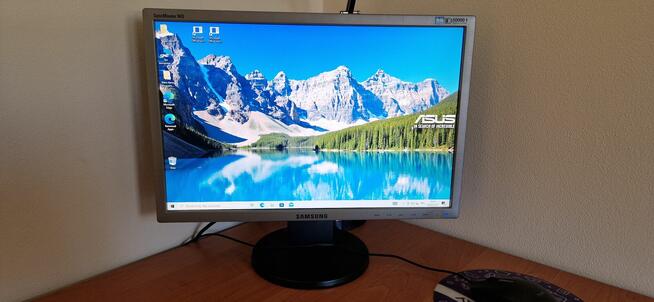 Sprzedam komputer stacjonarny