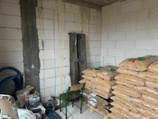 Syndyk sprzeda 1/2 udział - budynek / hala - Tychy