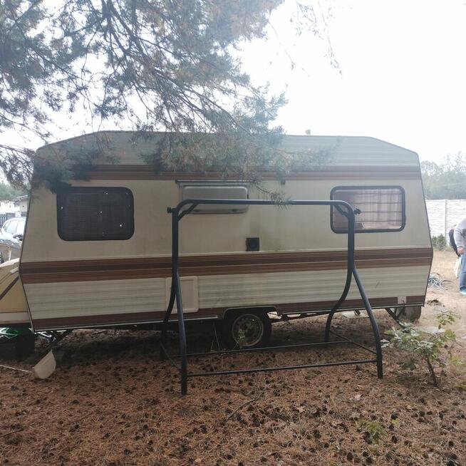 Przyczepa campingowa stacjonarna