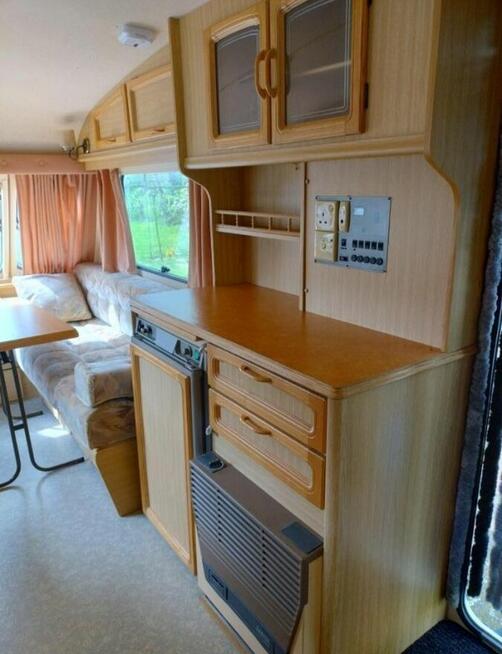 Przyczepa kempingowa Elddis Hurricane GT