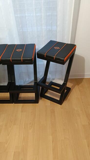 Sprzedam krzesła barowe (hokery)